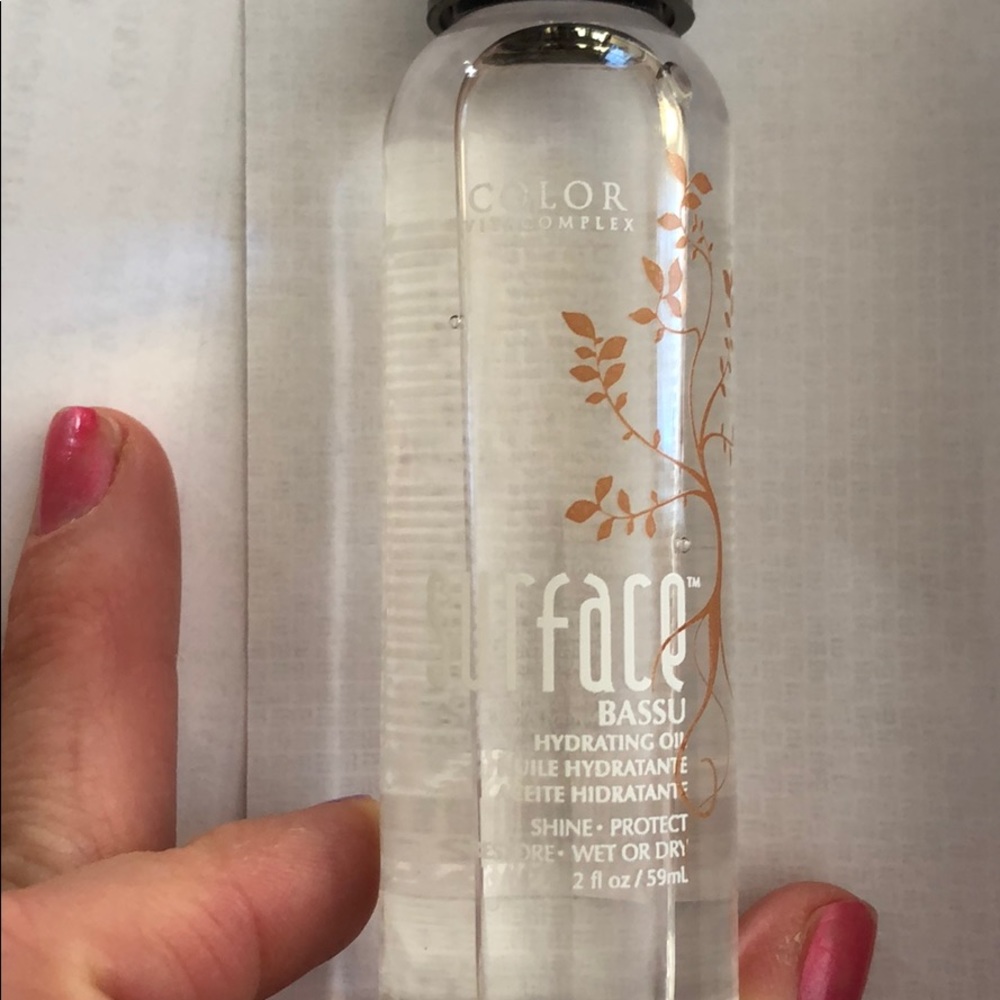 NWOT surface Bassu hydrating oil